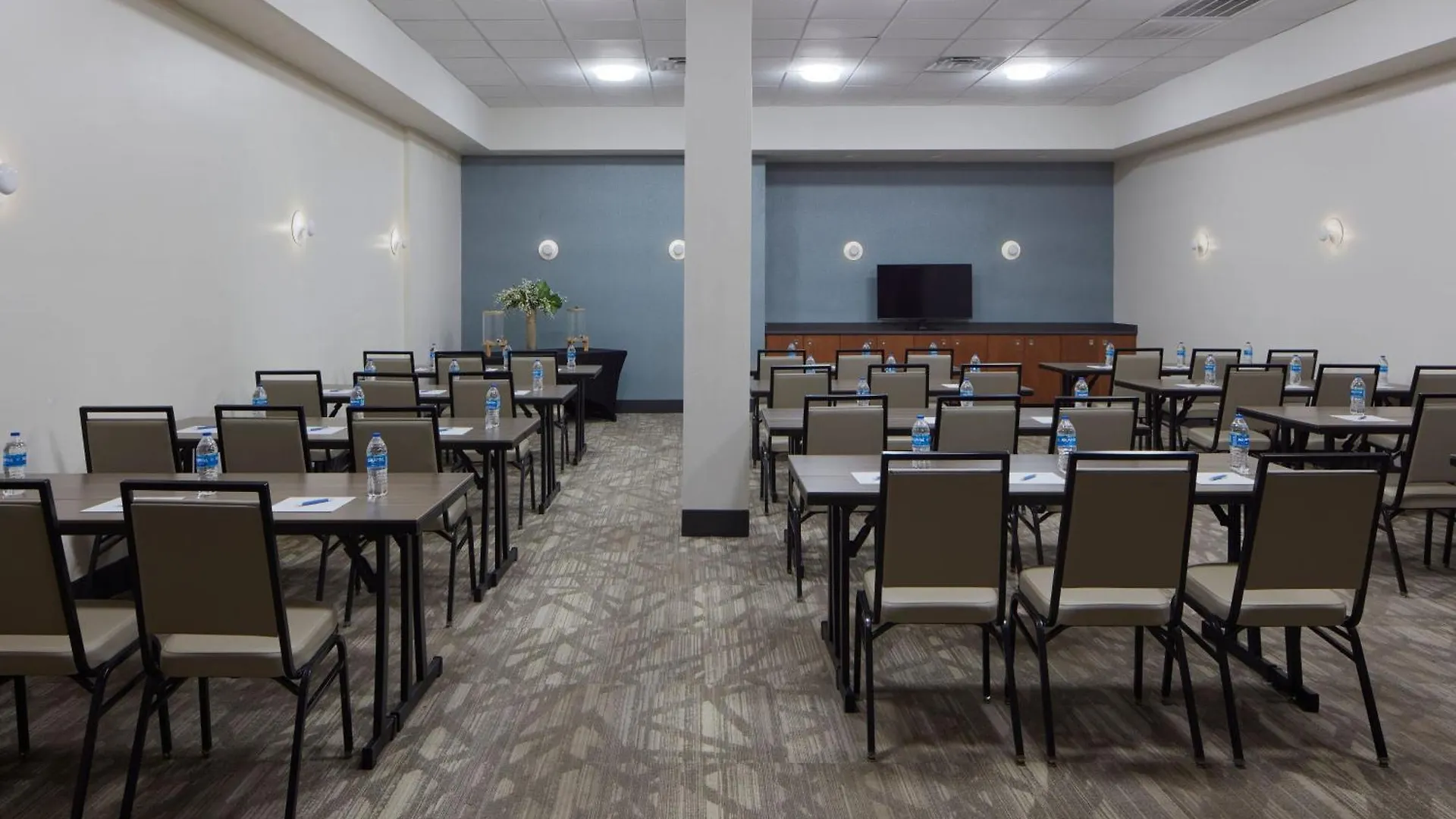 Four Points By Sheraton Virginia Beach Oceanfront 3*,  USA