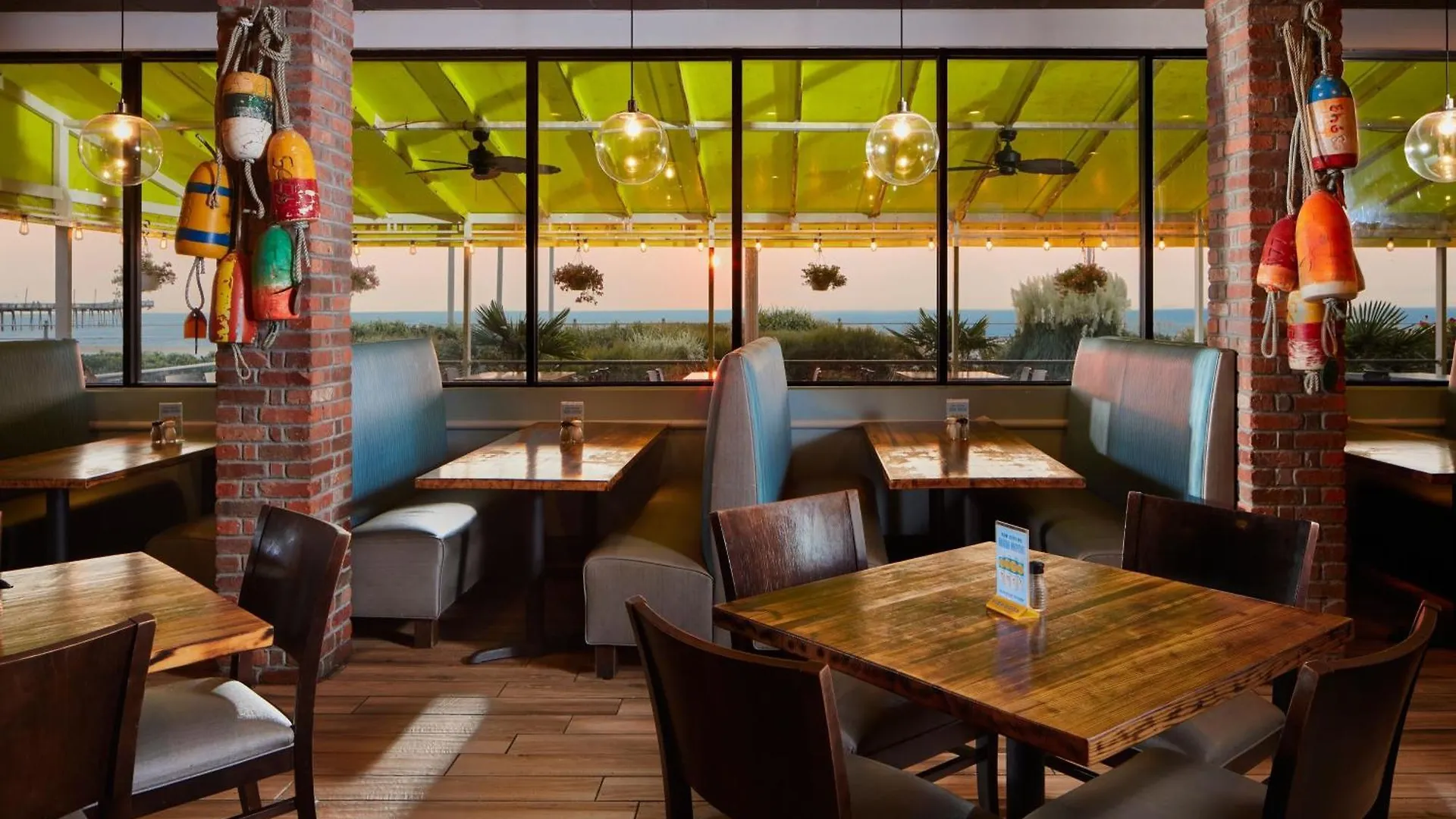 *** Hotel Four Points By Sheraton Virginia Beach Oceanfront USA