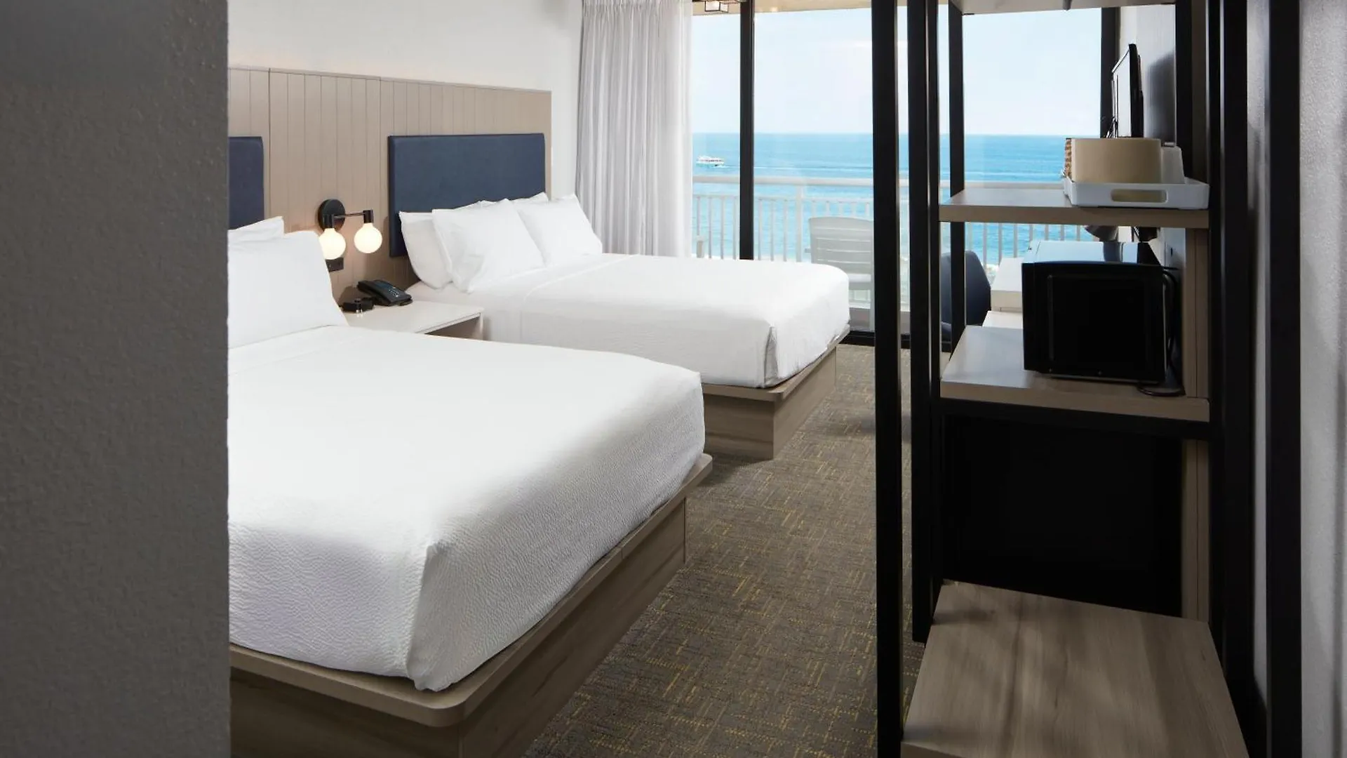 Four Points By Sheraton Virginia Beach Oceanfront Hotel