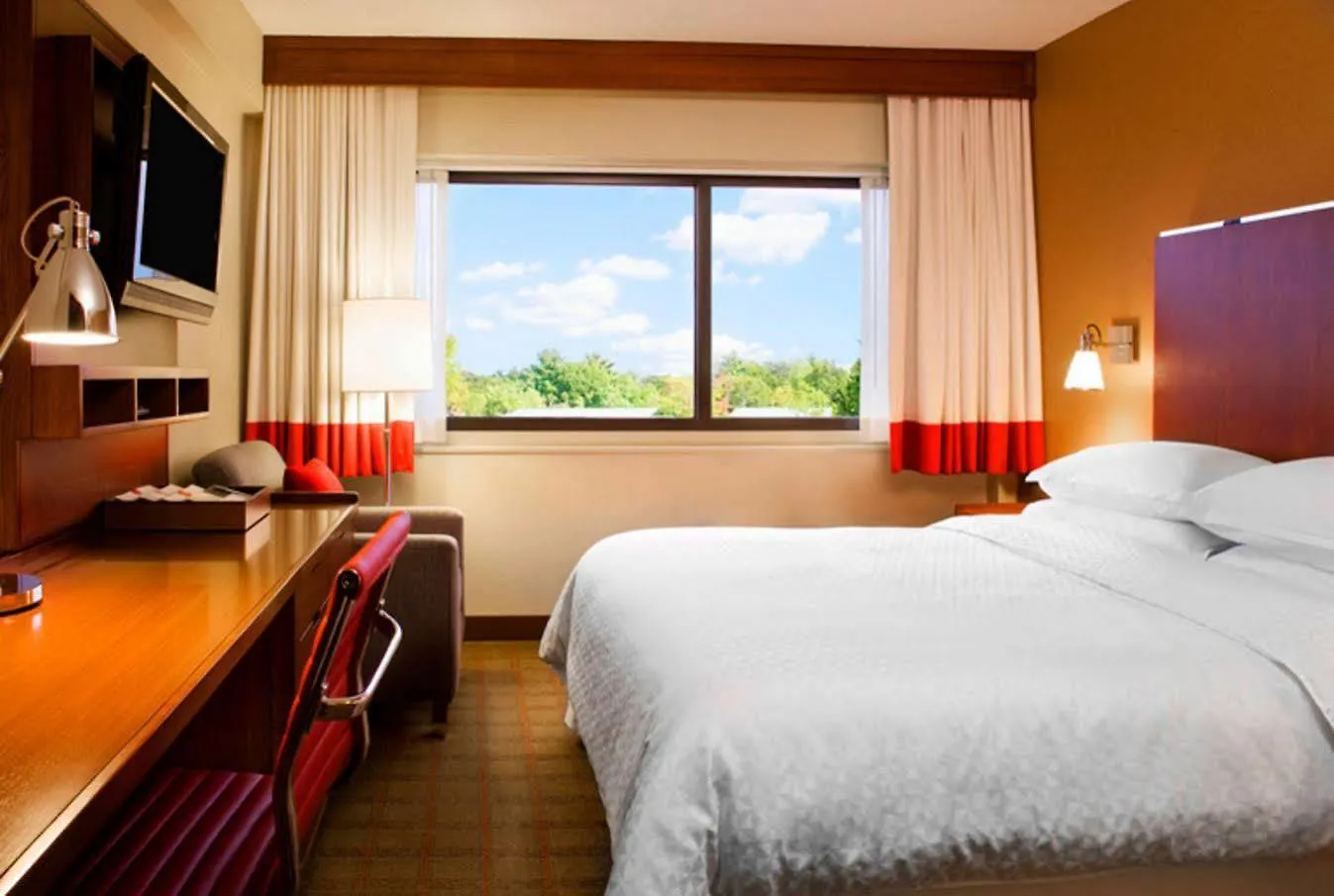 Four Points By Sheraton Virginia Beach Oceanfront Hotel